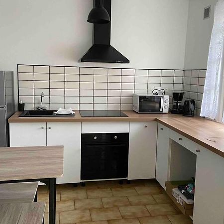 Appartement chaleureux au cœur d un village classé Villebois-Lavalette Exterior foto